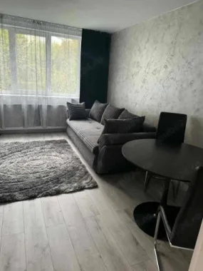 P.F Vand apartament in Plopilor cu doua camere, zona Platinia