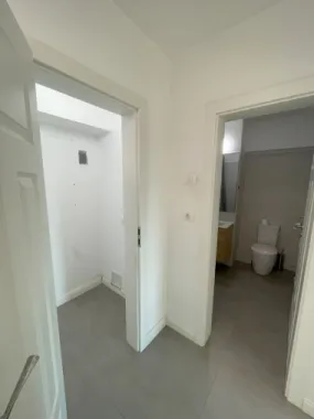 BRASADAS vinde ap 3 cam Unirii - Radu Voda