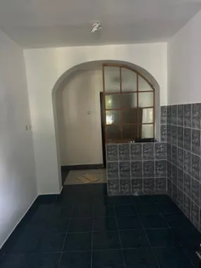 BRASADAS vinde ap 3 cam la PARTER.