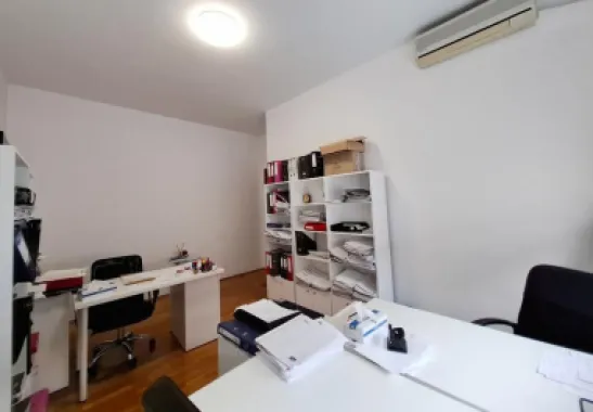 BRASADAS vinde Imobil exclusivist in cartierul Primaverii.