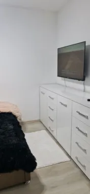 Inchiriez Ap 2 cam . Lujerului . Proprietar