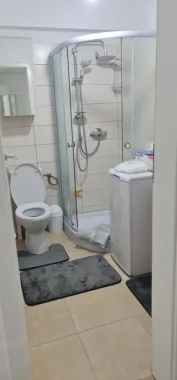 Inchiriez Ap 2 cam . Lujerului . Proprietar