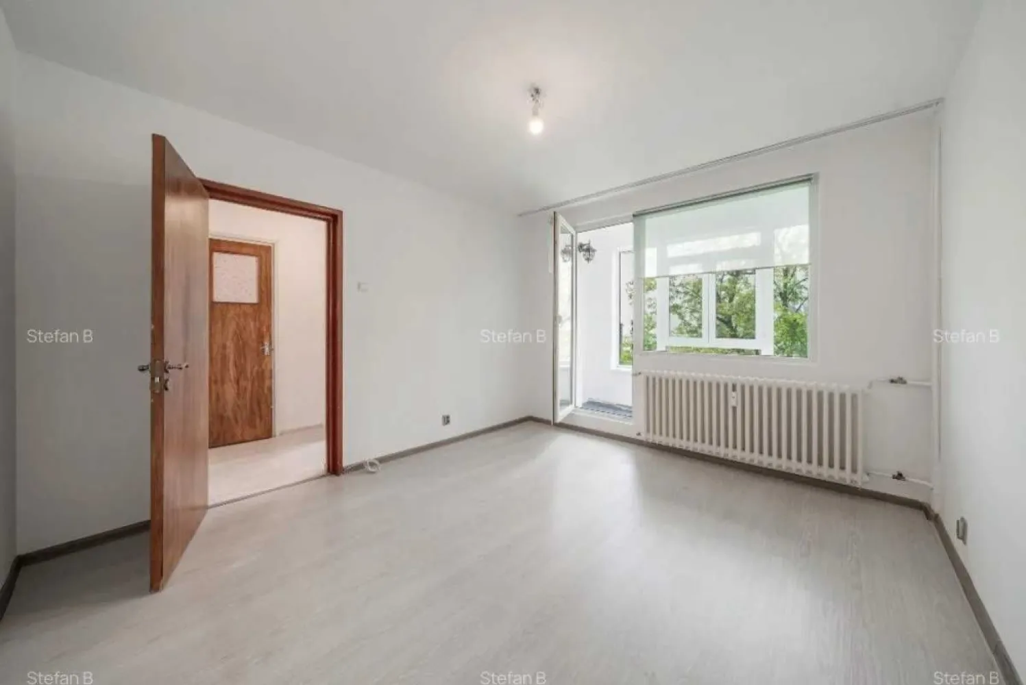 Apartament 3 camere decomandat + boxa - Drumul Taberei