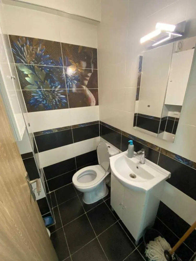 BRASADAS vinde ap 3 camere semi-central.