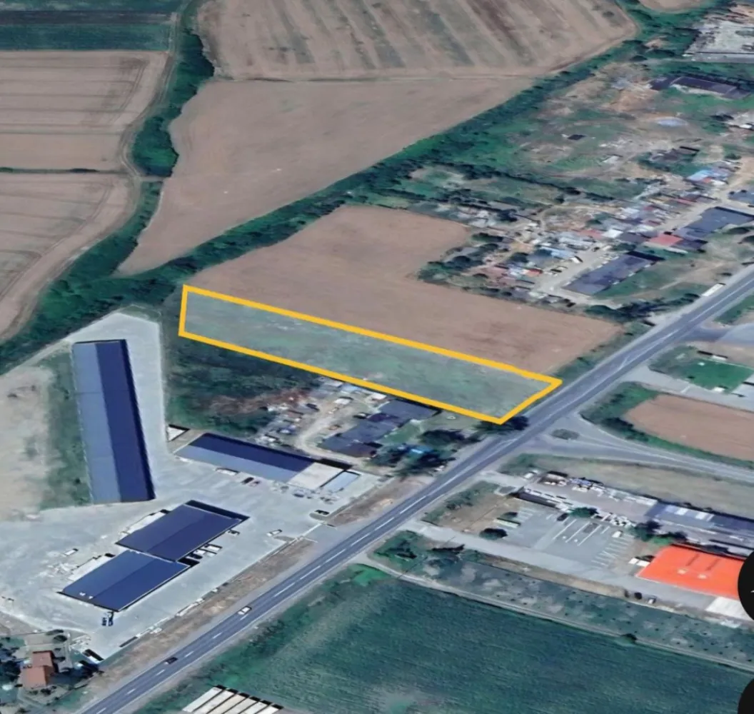 BRASADAS vinde 5000 mp. teren intravilan Aurel Vlaicu SOCAR. - Agentia Imobiliara BRASADAS vinde teren intravilan pe strada Aurel Vlaicu in fata benzinariei SOCAR, cu front stradal de 40m. www.brasadas.com.