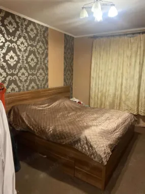 BRASADAS vinde ap 3 cam ( zonă liniștită ).