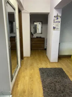 BRASADAS vinde ap 3 cam ( zonă liniștită ).