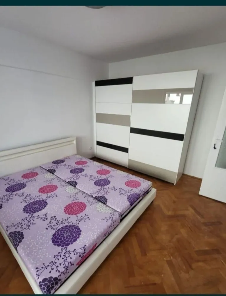 BRASADAS vinde ap 2 cam 25 Oct etaj 1 - Agentia Imobiliara BRASADAS vinde apartament cu 2 camere, Piața 25 Octombrie, etaj 1. Www.brasadas.com.