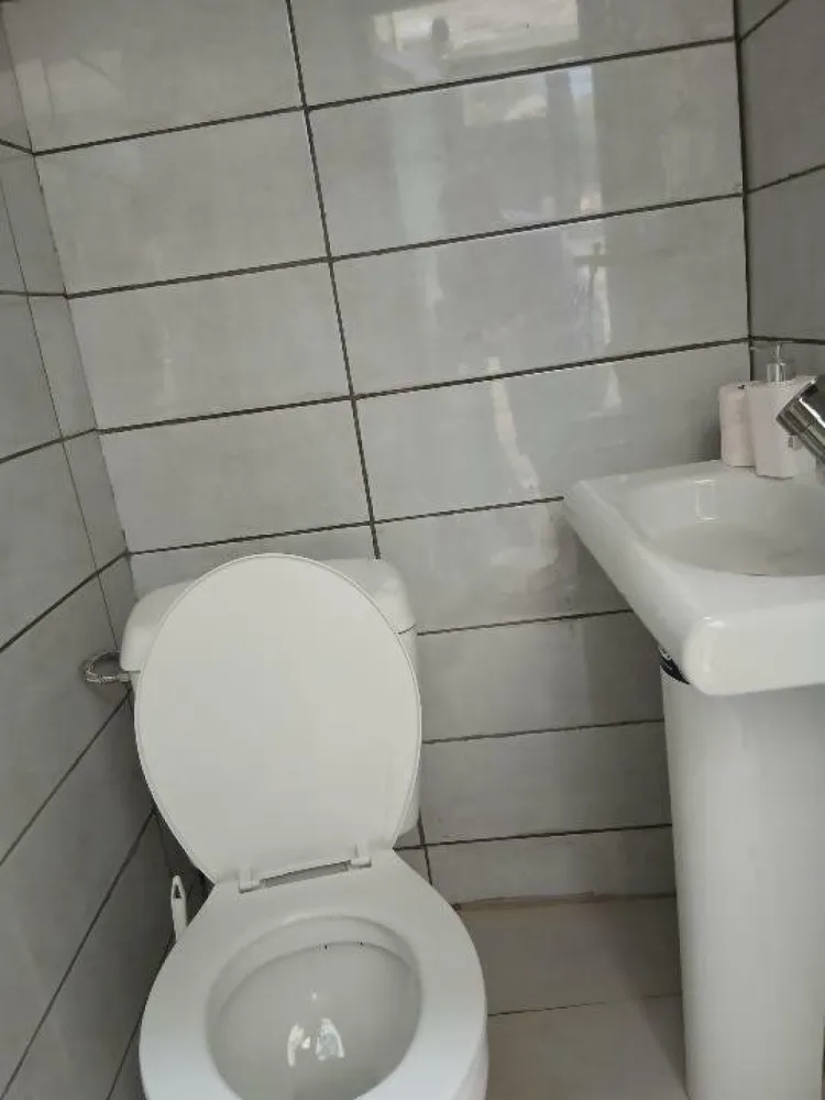 Spaţiu Comercial de Închiriat