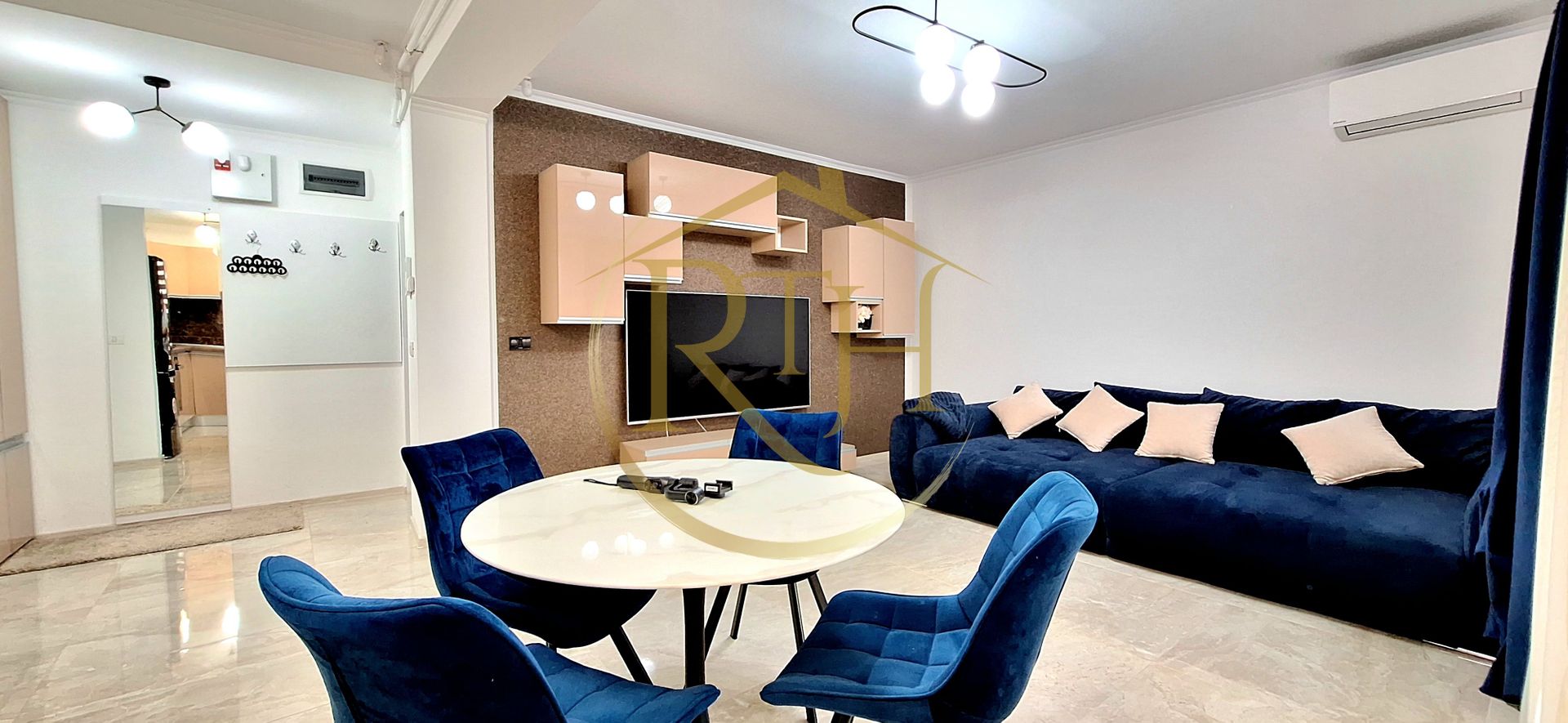 Prima inchiriere, Apartament modern, 3 camere, curte, zona Braytim, Parcare