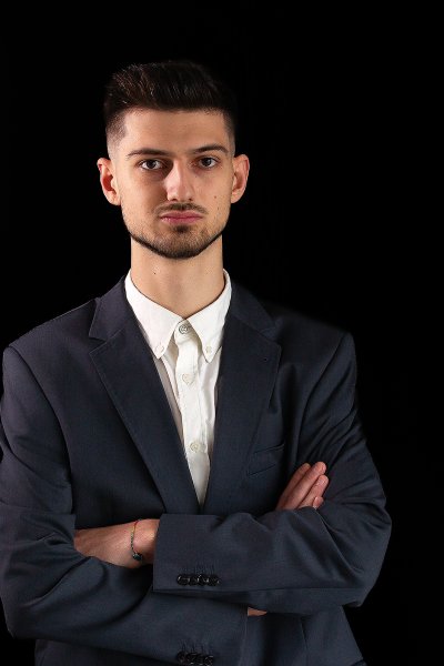 Agent Vlad Suciu